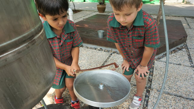 EtonHouse children engaging in the sonic garden at EtonHouse Claymore