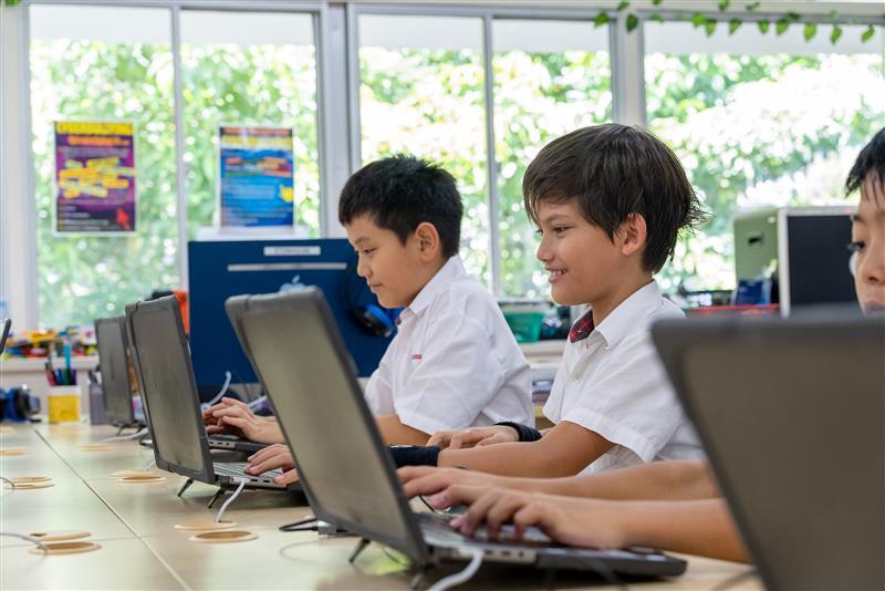 Raising Future-Ready Children in an AI World: What Every Parent Should Know